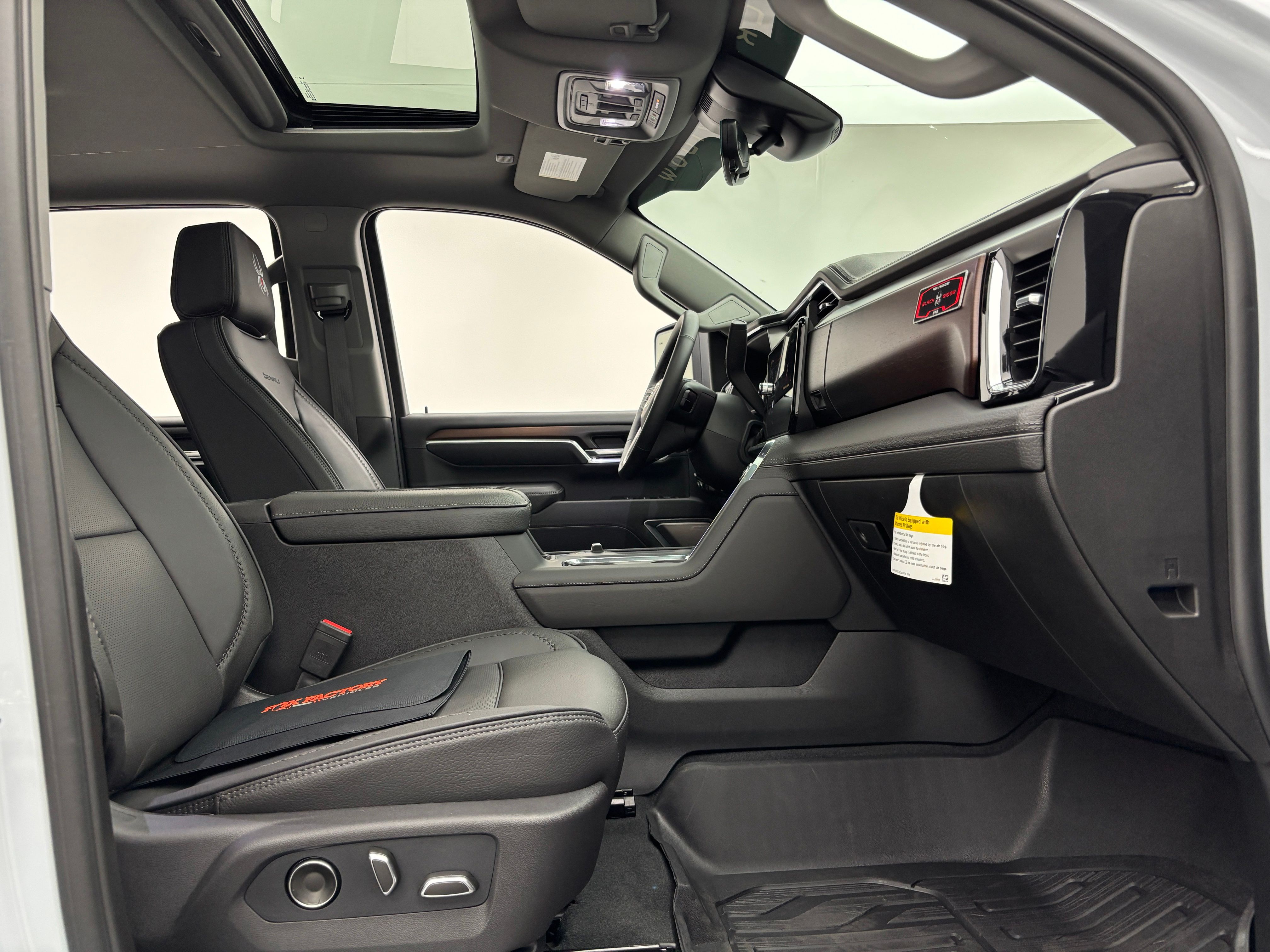 New 2026 Glacier White Tricoat GMC Denali image 39