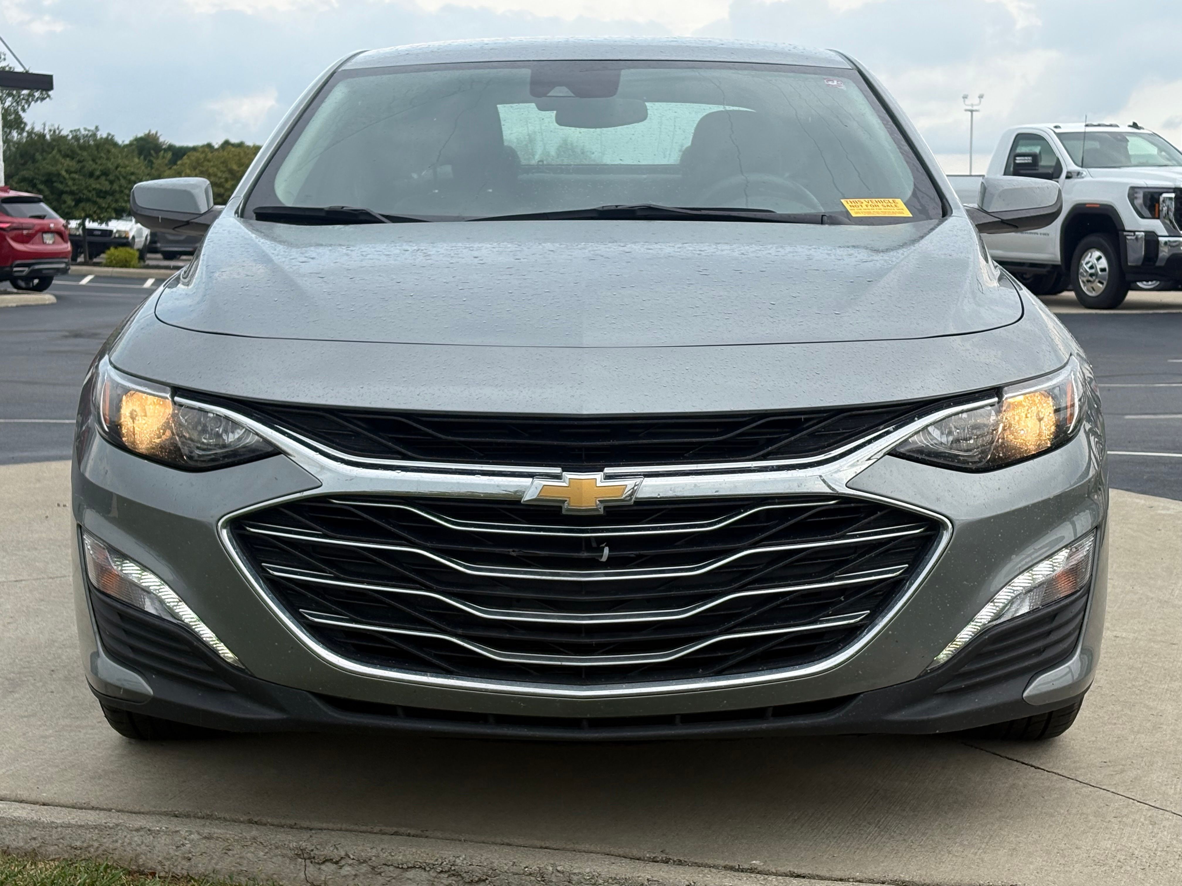 Used 2025 Silver Chevrolet LT image 2