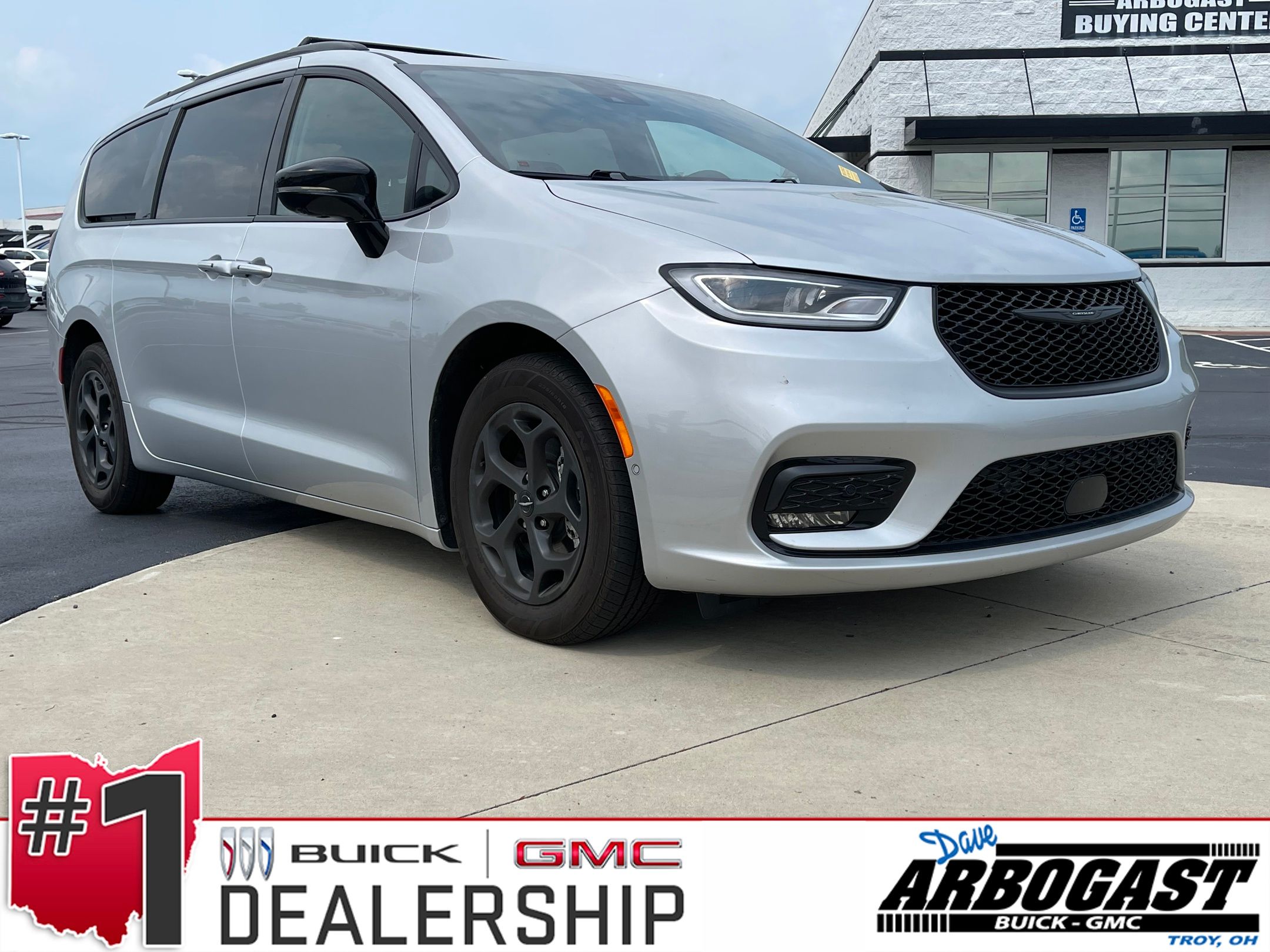 2024 Chrysler Pacifica Hybrid Premium S Appearance FWD