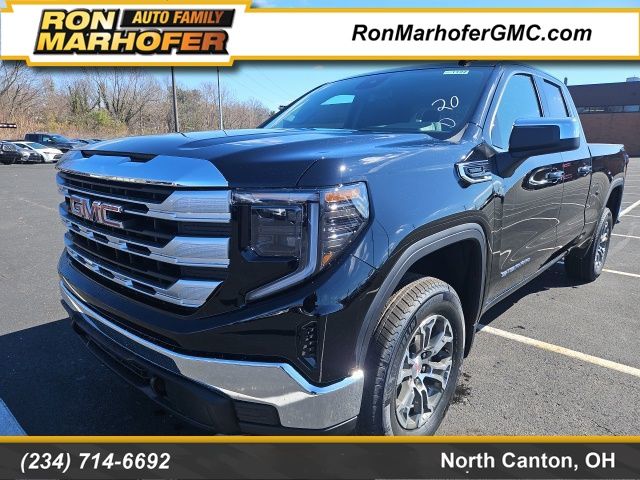 Onyx Black 2026 GMC Sierra 1500 Pickup Truck Four-Wheel Drive 8-Speed Automatic