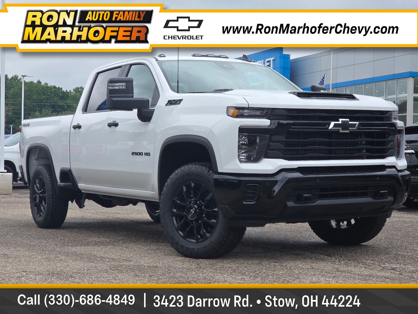 Summit White 2026 Chevrolet Silverado 2500HD Pickup Truck Four-Wheel Drive Automatic