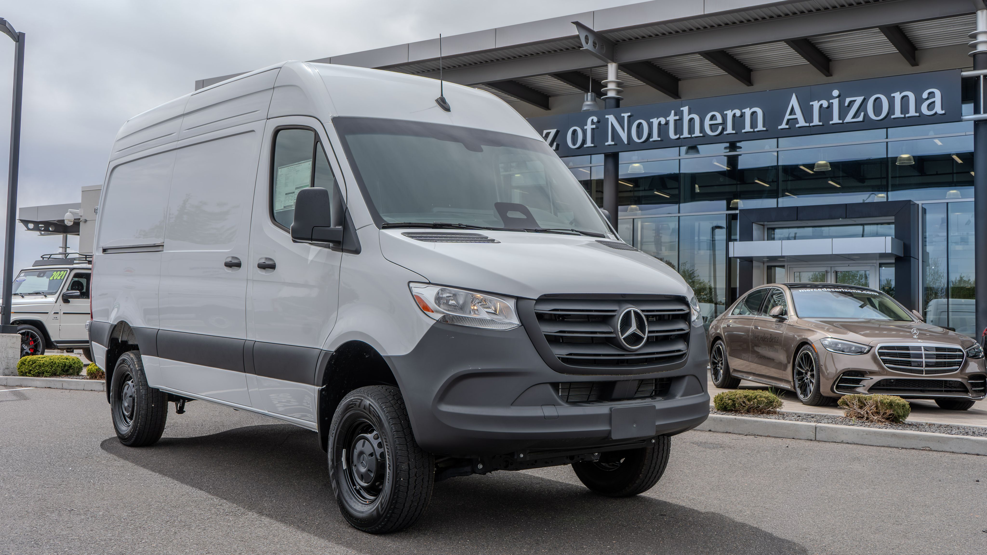  2025 Mercedes-Benz Sprinter Cargo 2500 144 AWD   