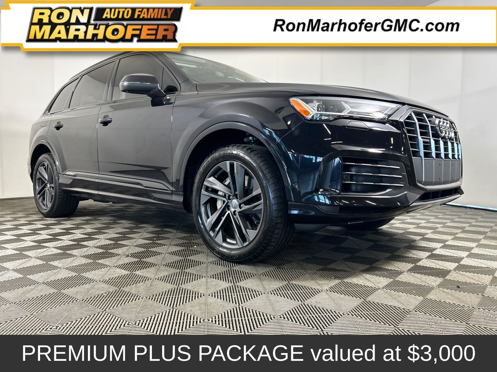 Orca Black Metallic 2020 Audi Q7 SUV / Crossover All-Wheel Drive 8-Speed Automatic