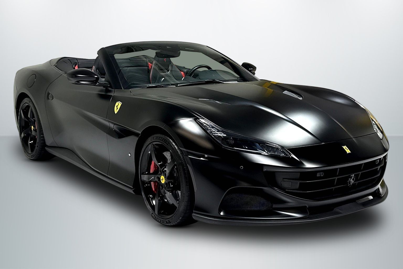 /2022 Ferrari Portofino-M
