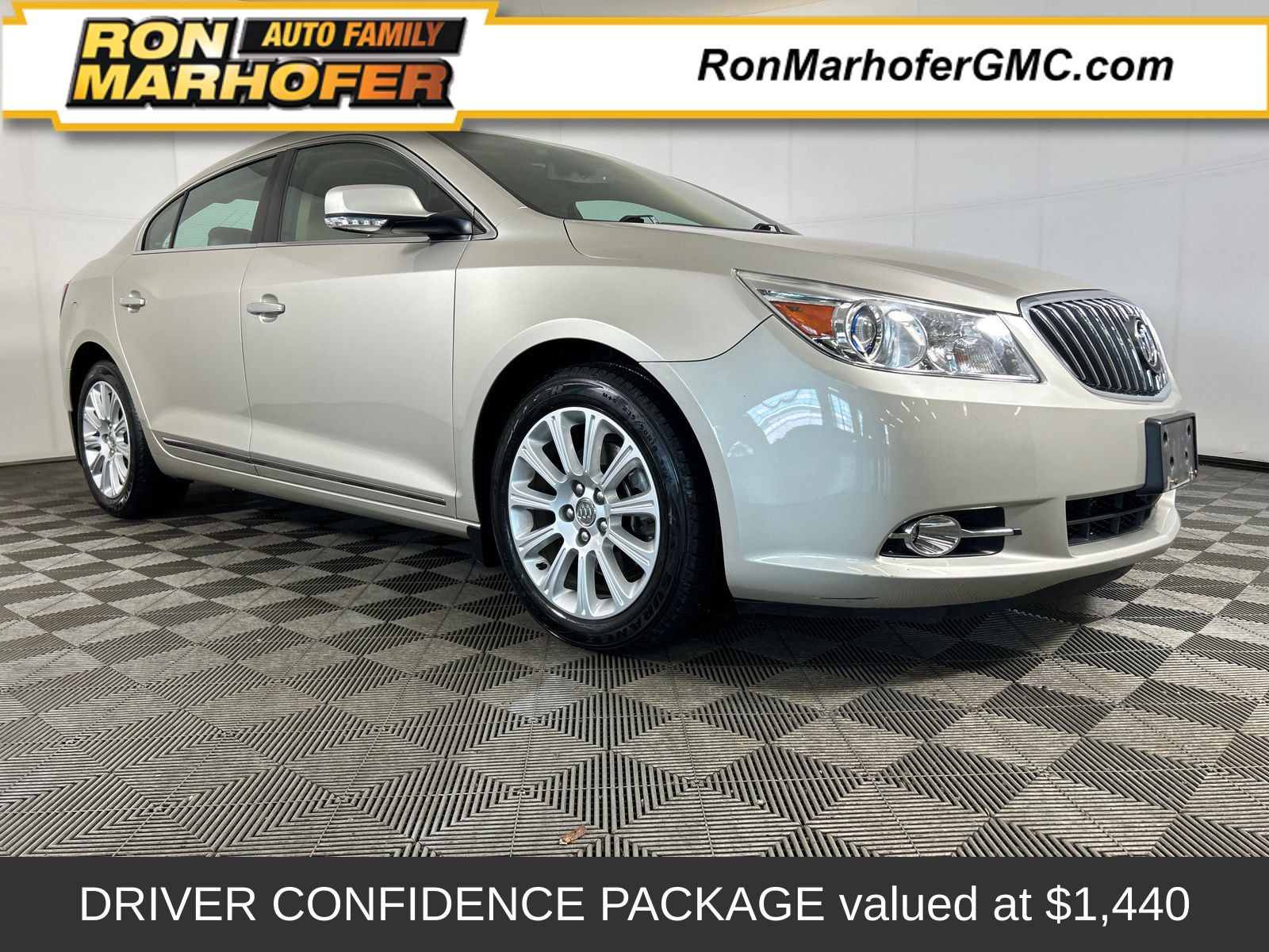 Champagne Silver Metallic 2013 Buick LaCrosse Sedan Front-Wheel Drive 6-Speed Automatic