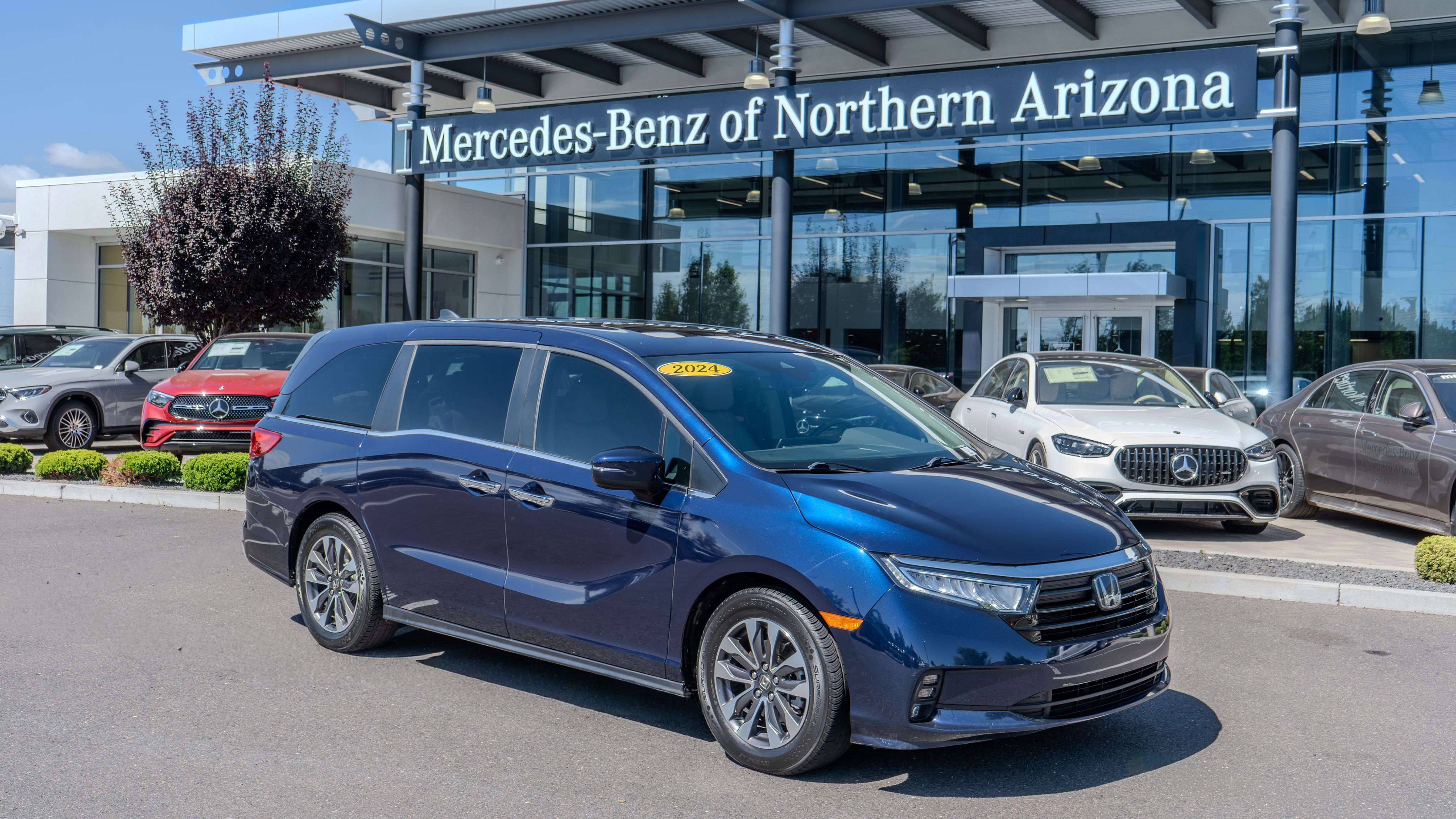 Blue 2024 Honda Odyssey Minivan Front-Wheel Drive Automatic