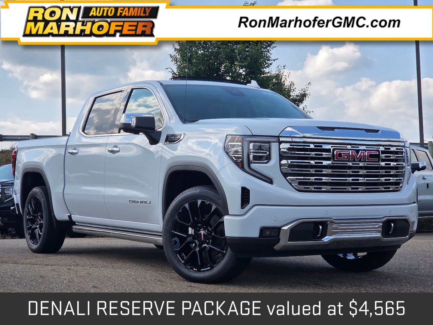 Glacier White Tricoat 2026 GMC Sierra 1500 Pickup Truck Four-Wheel Drive Automatic