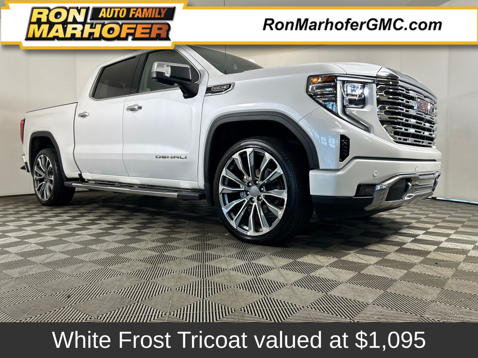 White Frost Tricoat 2022 GMC Sierra 1500 Pickup Truck Four-Wheel Drive Automatic