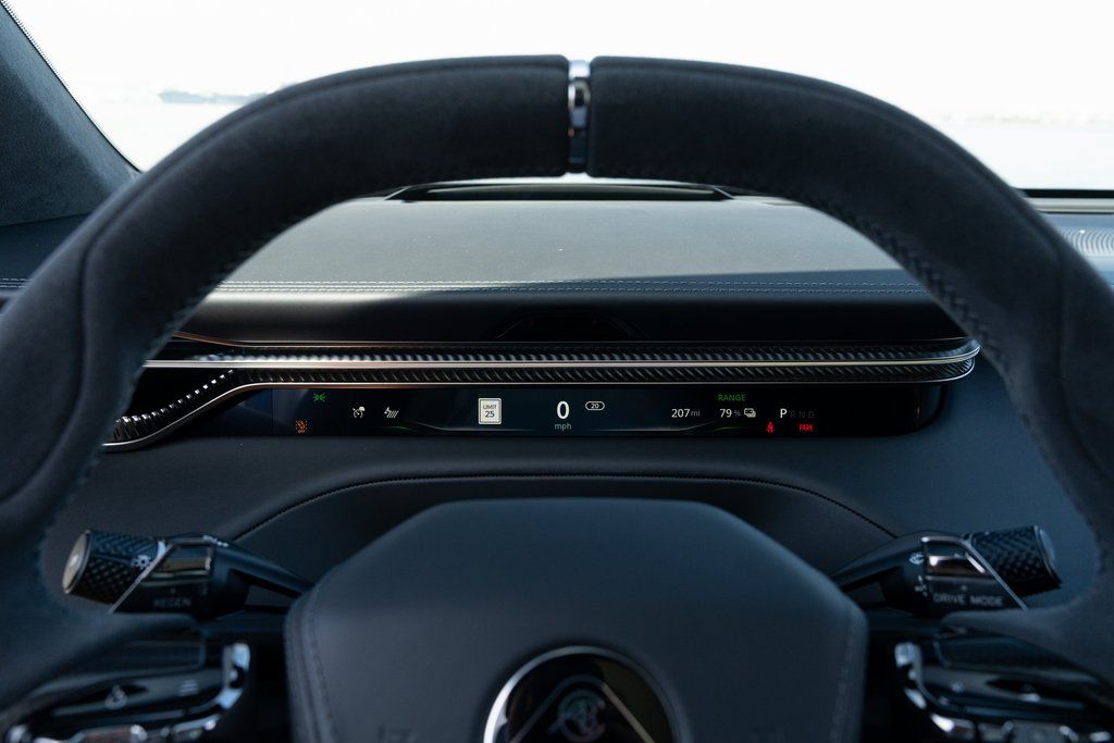 2025 Lotus Eletre Carbon - Photo 13