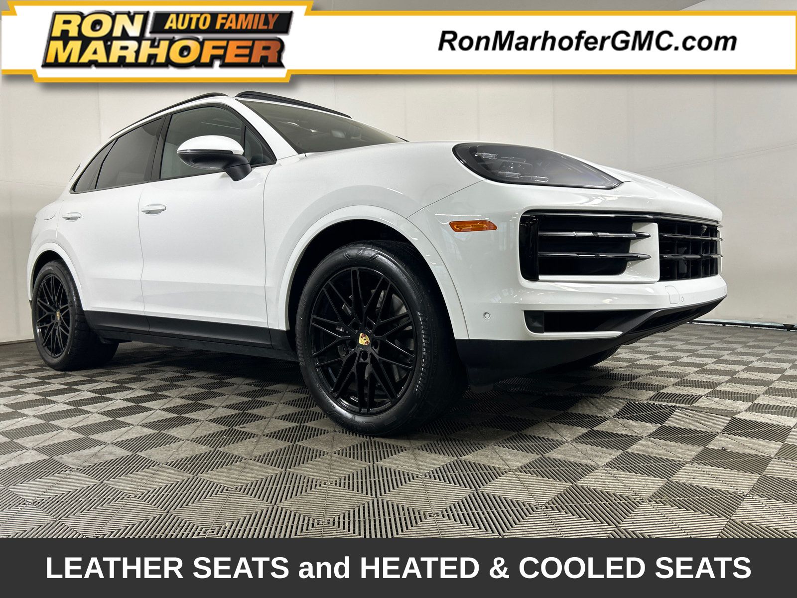 White 2024 Porsche Cayenne SUV / Crossover All-Wheel Drive 8-Speed Automatic