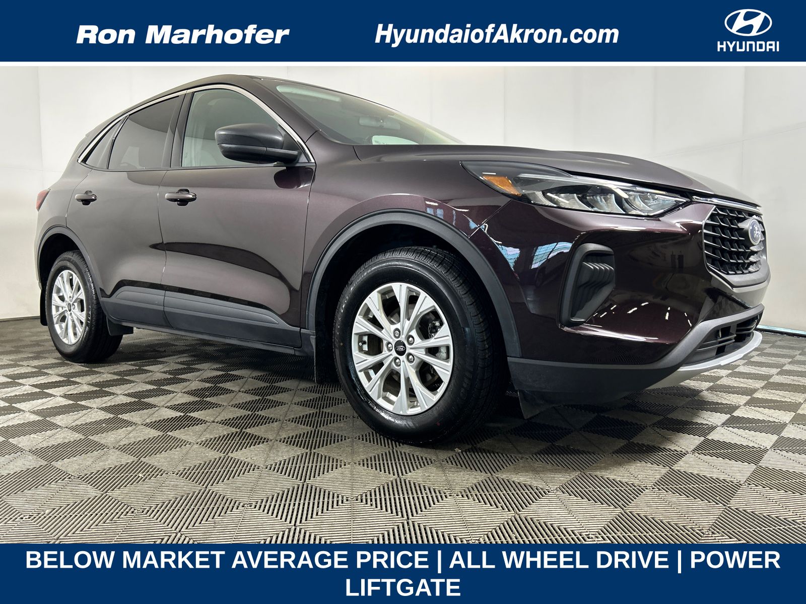 Cinnabar Red Metallic Premium Colorant 2023 Ford Escape SUV / Crossover All-Wheel Drive Automatic