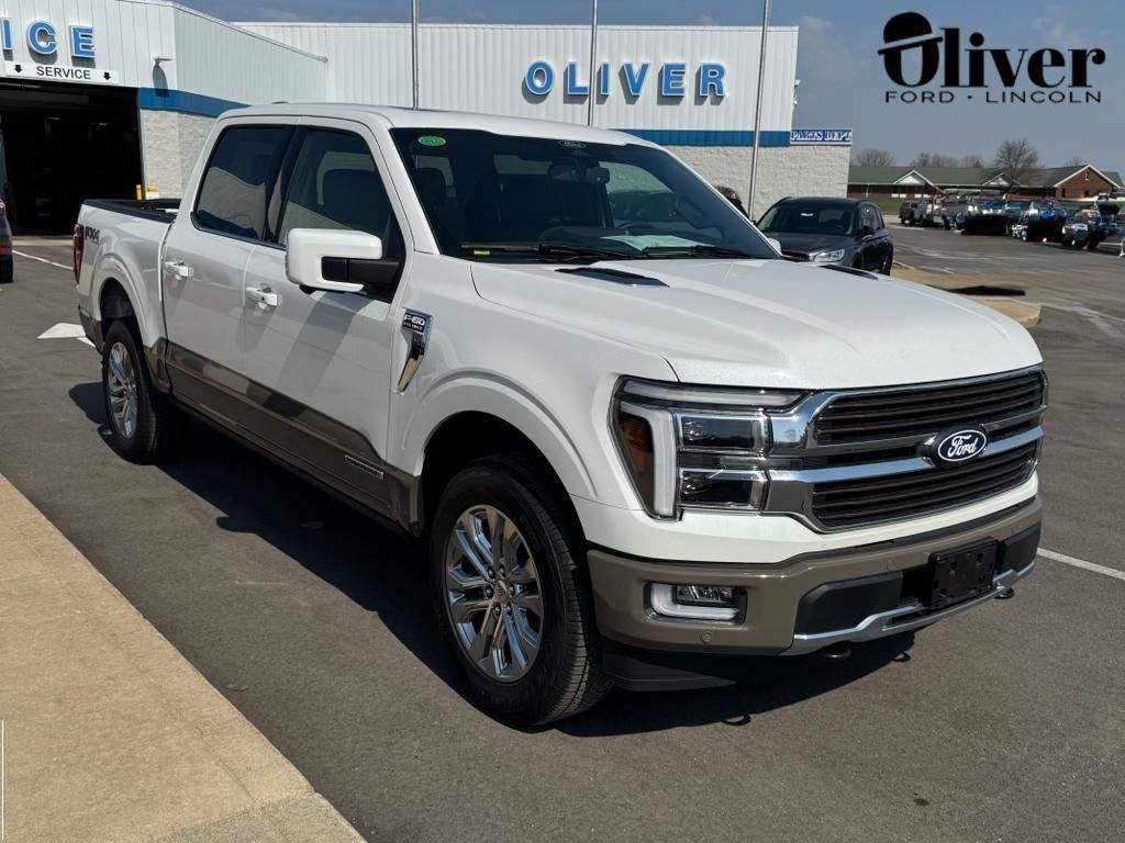 Star White Metallic Tri-Coat 2025 Ford F-150 Pickup Truck Four-Wheel Drive Automatic