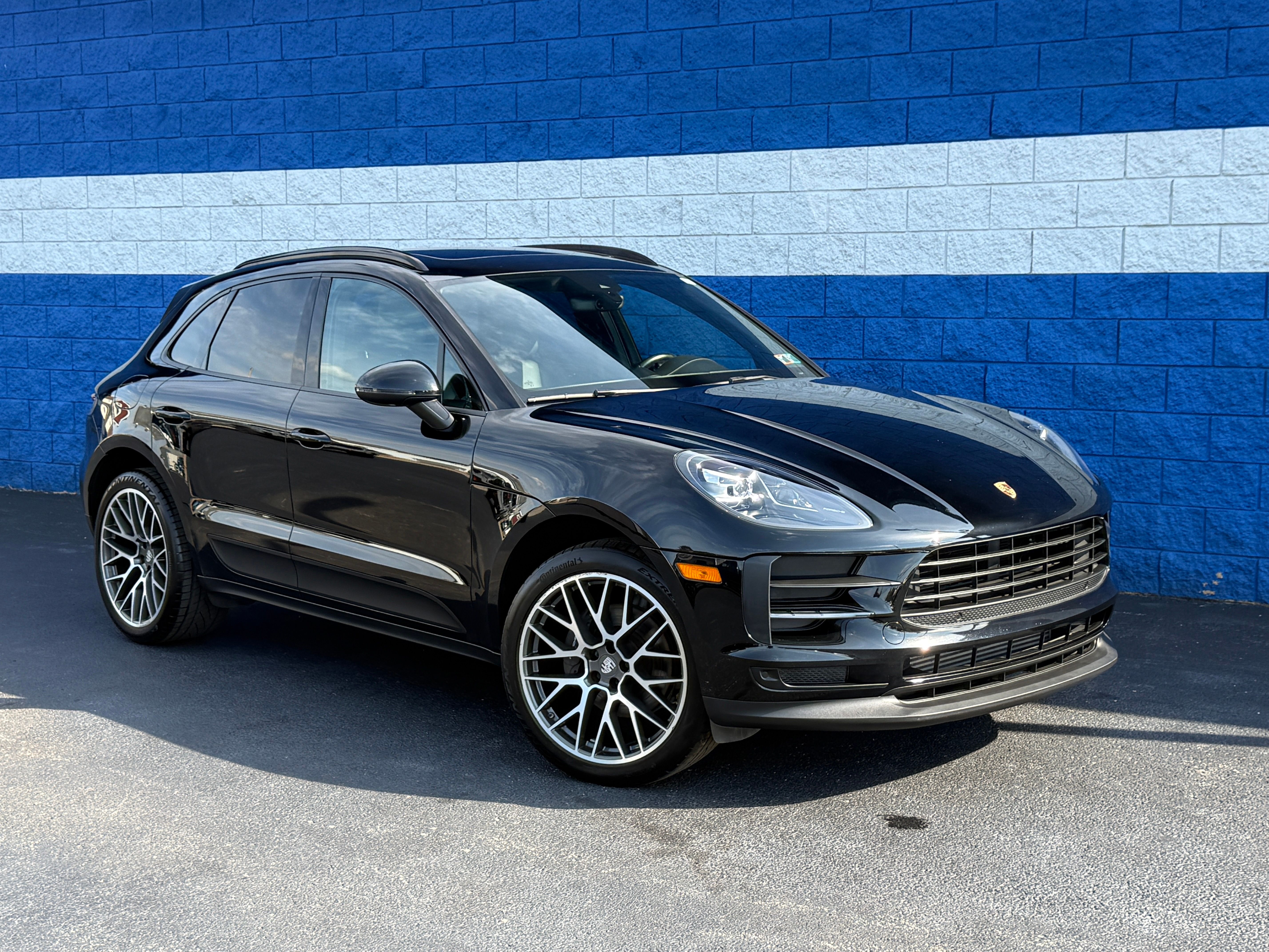 Black 2020 Porsche Macan SUV / Crossover All-Wheel Drive 7-Speed Automatic