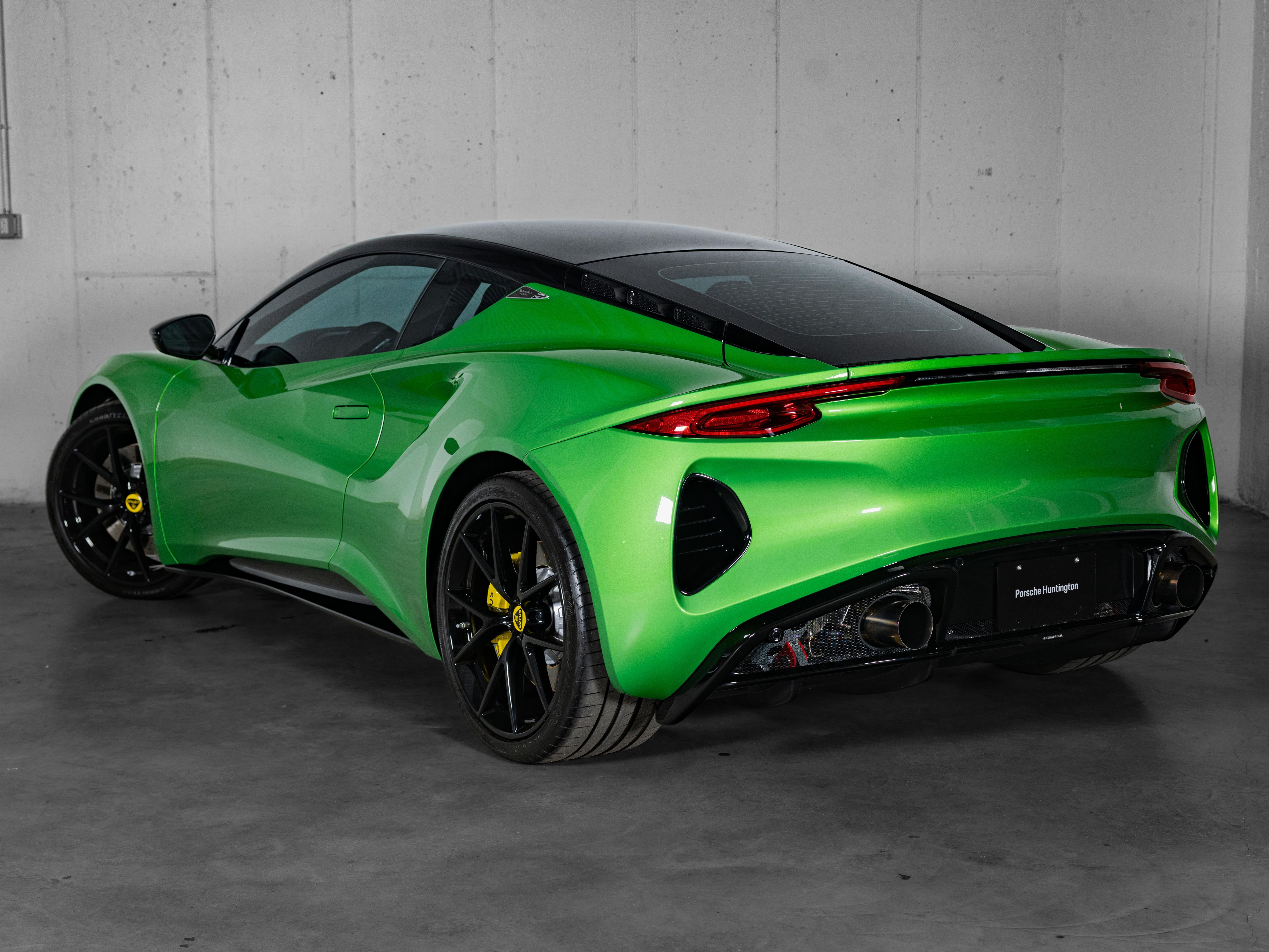 Used 2026 Green Lotus V6 SE image 3