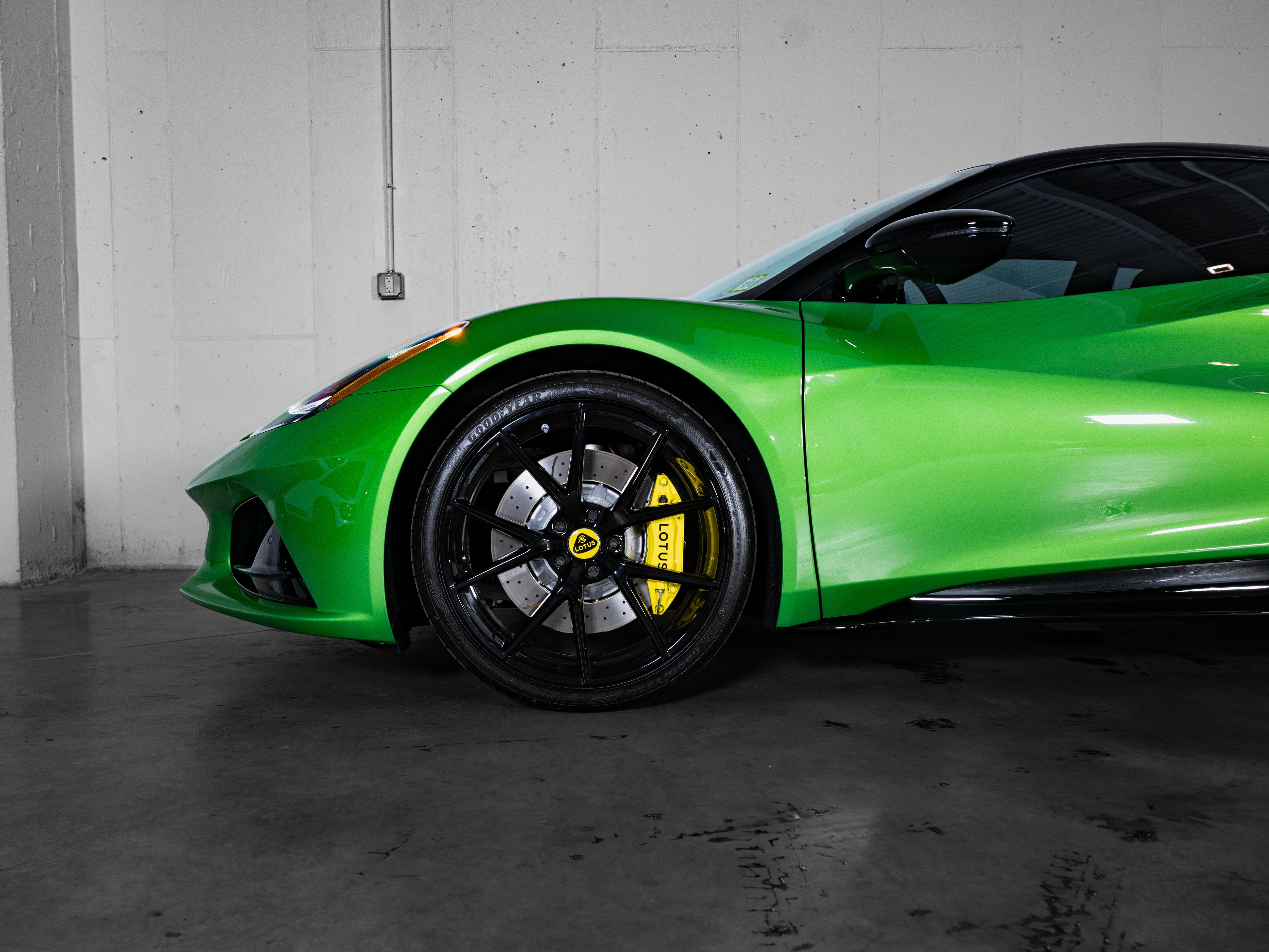 Used 2026 Green Lotus V6 SE image 12