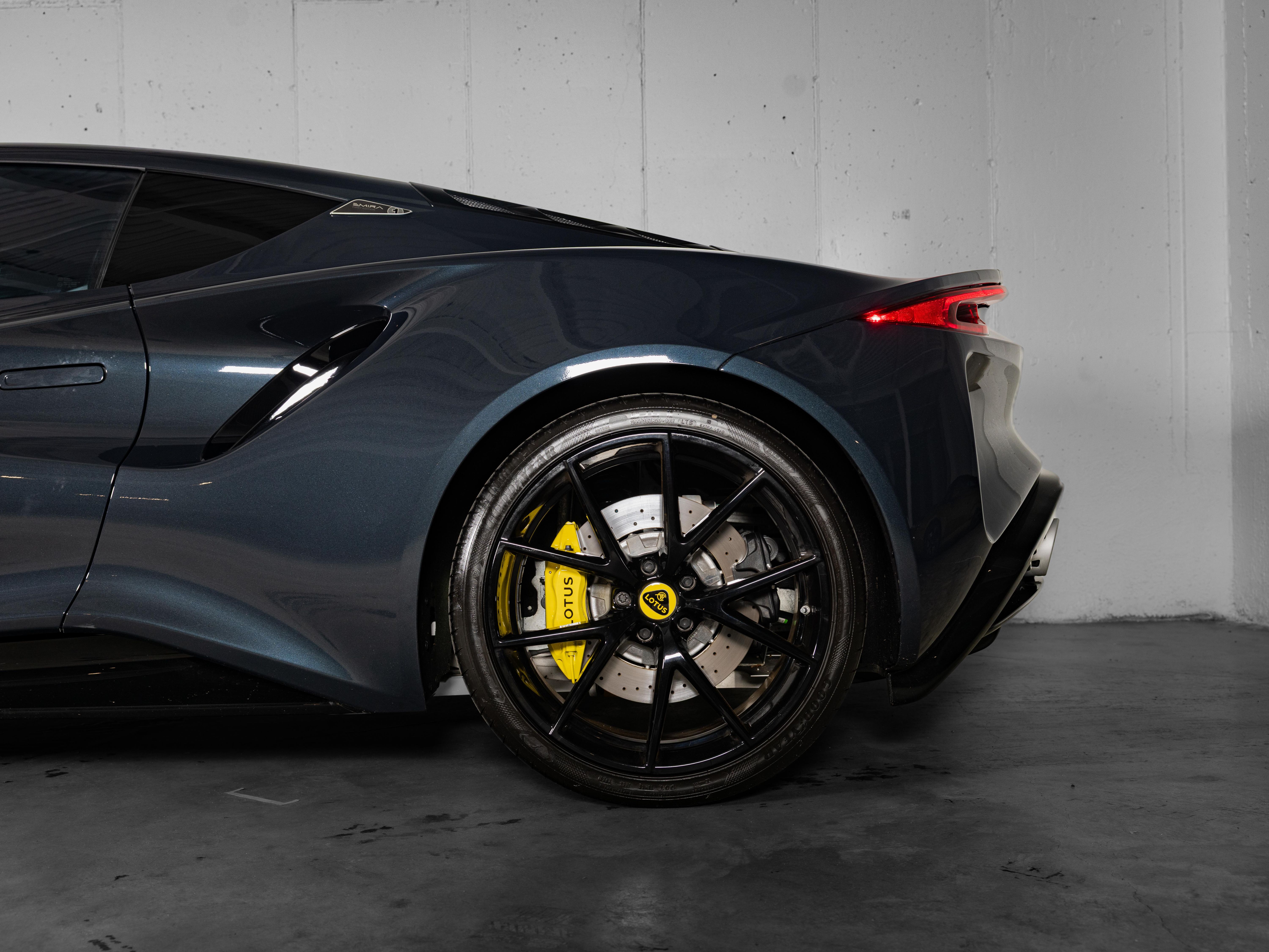 Used 2024 Gray Lotus V6 image 13
