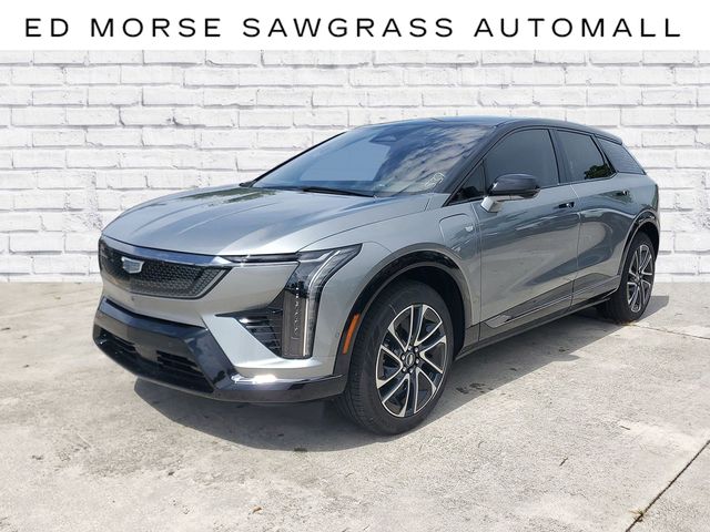 2026 Cadillac OPTIQ Plata (Argent Silver Metallic) SUV/Crossover Tracción trasera 1 velocidad Automática