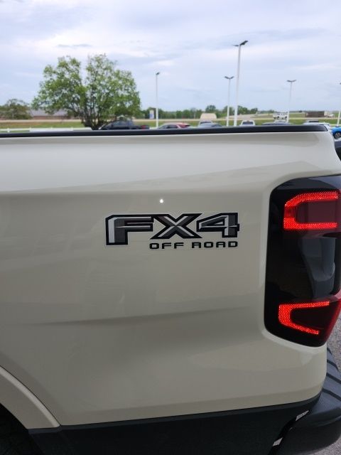 New 2026 Beige Ford XLT image 9