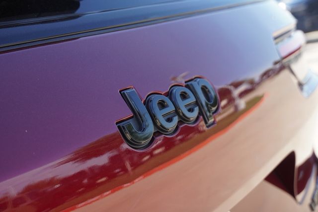 New 2025 Jeep Grand Cherokee L SUV