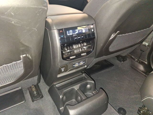 Used 2023 Jeep Grand Cherokee L SUV