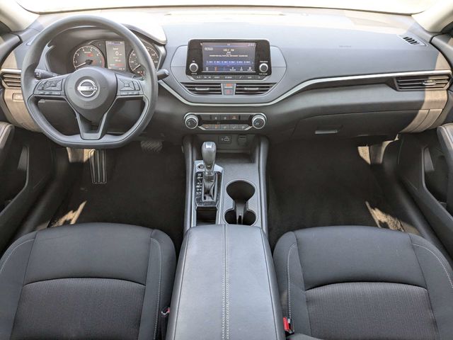 Used 2023 Nissan Altima Sedan