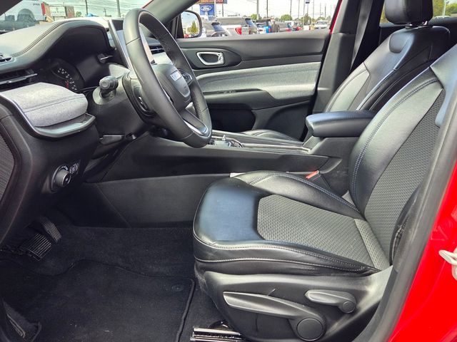 Certified Used 2023 Red Jeep Latitude image 11