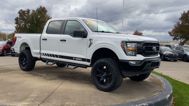 2023 Ford F-150 XLT 2