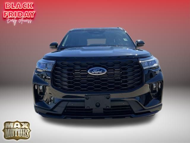 2025 Ford Explorer ST-Line 2