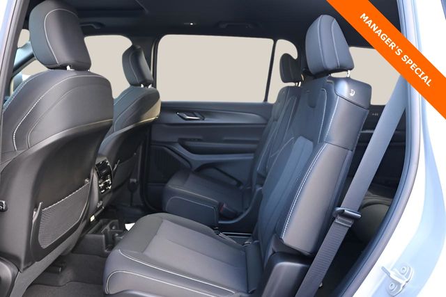 New Car 2025 Jeep Grand Cherokee L  Laredo X For Sale Under $35,000 In Austin, Texas