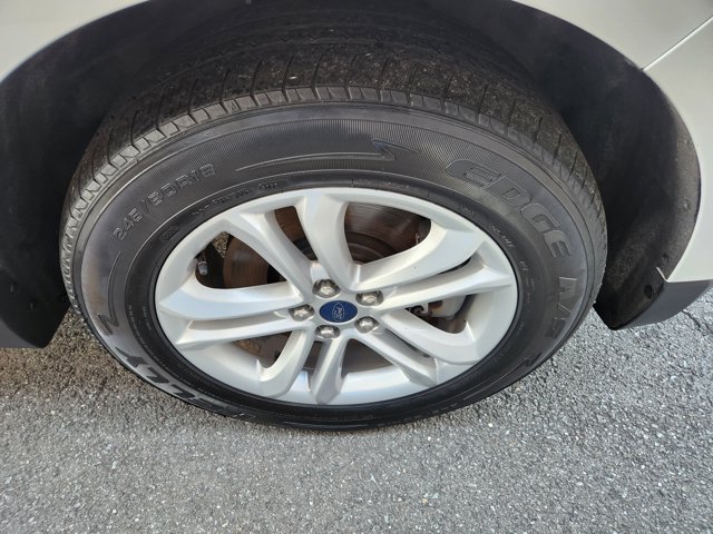 Used 2020 Ford Edge SUV