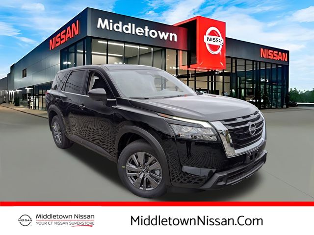 2025 Nissan Pathfinder S's photo