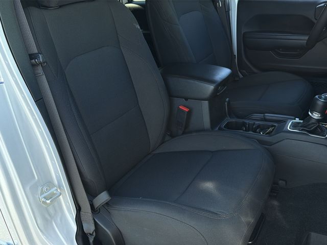 Used 2023 Silver Jeep Sport S image 34