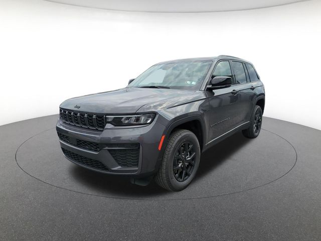 new 2026 Jeep Grand Cherokee car, priced at $47,817