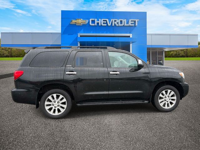 2013 Toyota Sequoia - Image 8