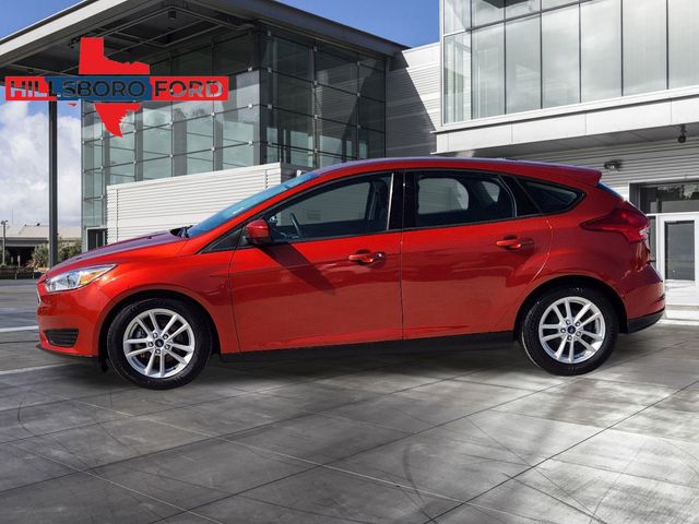 2018 Chili Pepper Red Ford Focus SE FWD Hatchback