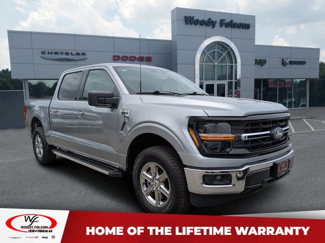 Silver Metallic 2025 Ford F-150 XLT SuperCrew 4WD Pickup Truck Four-Wheel Drive Automatic