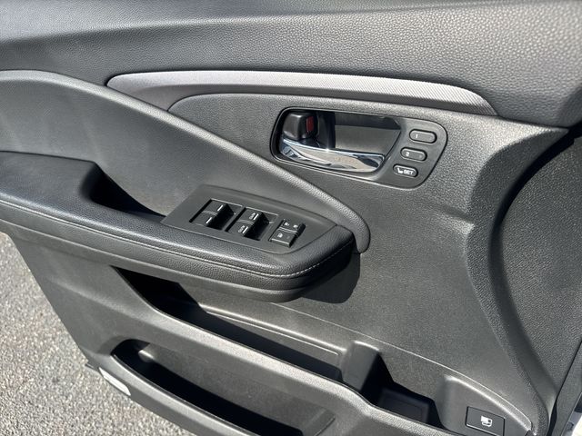 Used 2023  Honda RTL-E image 29