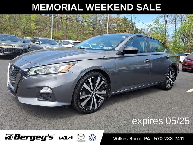 Gray (Gun Metallic) 2020 Nissan Altima 2.5 SR AWD Sedan All-Wheel Drive Continuously Variable Transmission