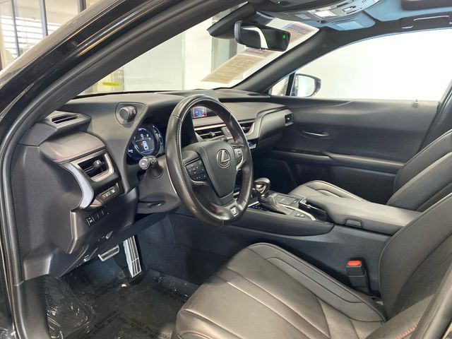 Used 2022  Lexus 250h F SPORT image 17