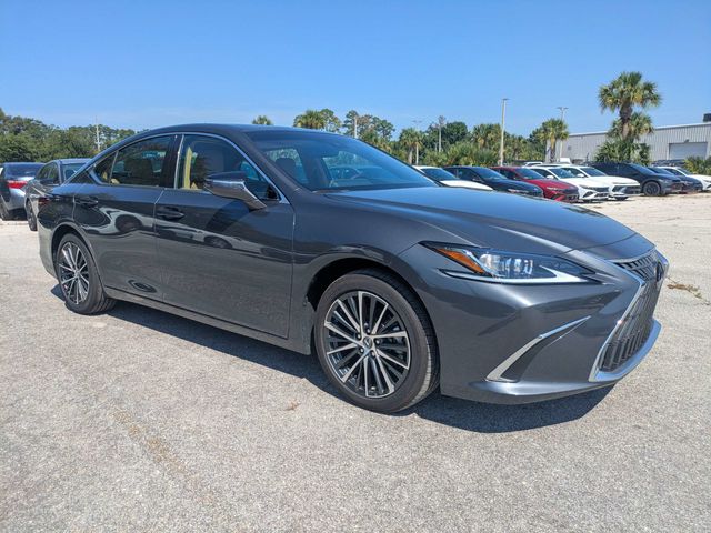 Gray 2025 Lexus ES Sedan Front-Wheel Drive 8-Speed Automatic