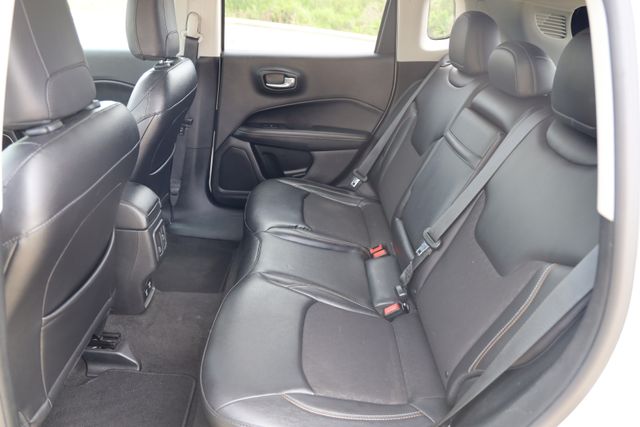 2018 Jeep Compass Latitude White at River Oaks CDJR