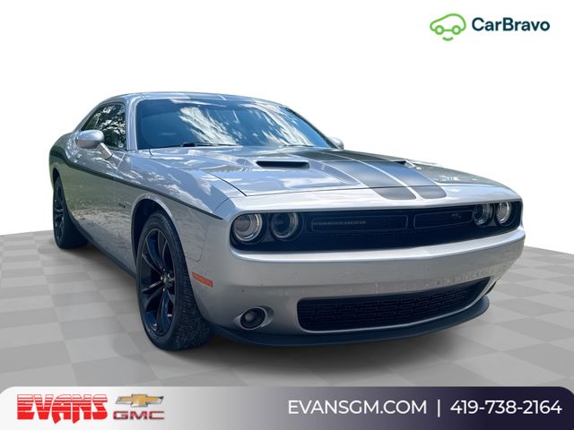 Silver (Billet Clearcoat) 2017 Dodge Challenger Coupe Rear-Wheel Drive 8-Speed Automatic