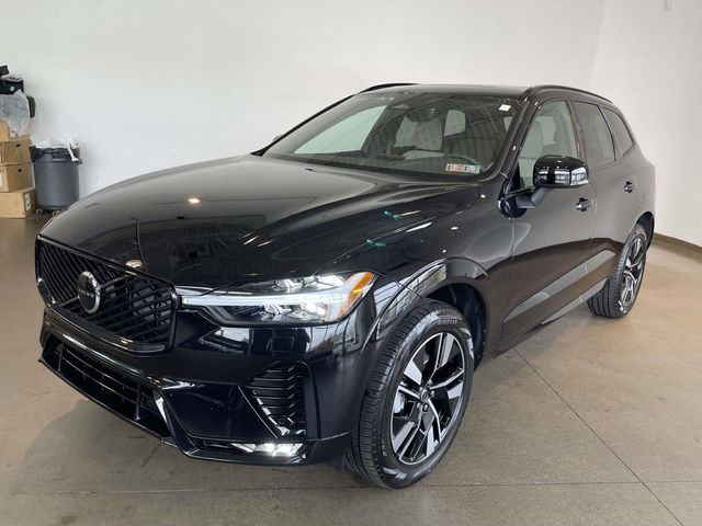 Onyx Black Metallic 2026 Volvo XC60 B5 Core AWD SUV / Crossover All-Wheel Drive Automatic