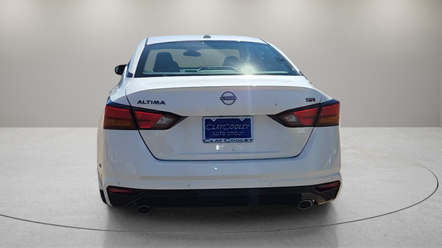 2025 Nissan Altima