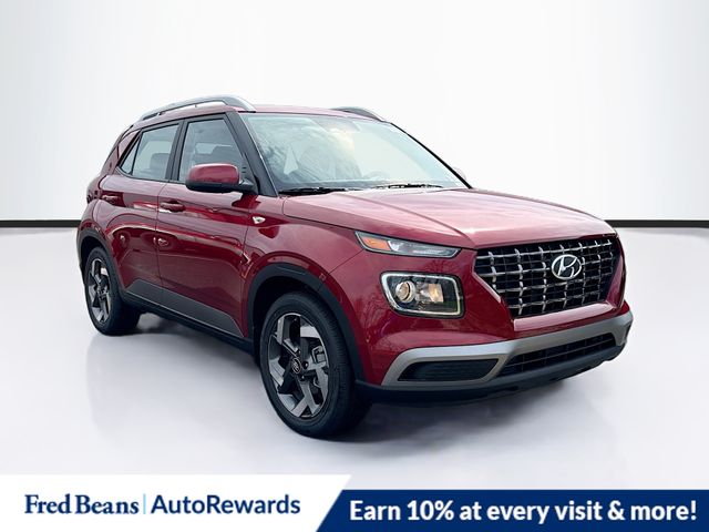 Ultimate Red 2026 Hyundai Venue SEL FWD SUV / Crossover Front-Wheel Drive Continuously Variable Transmission