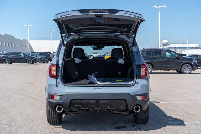 2025 Honda Passport Black Edition 13