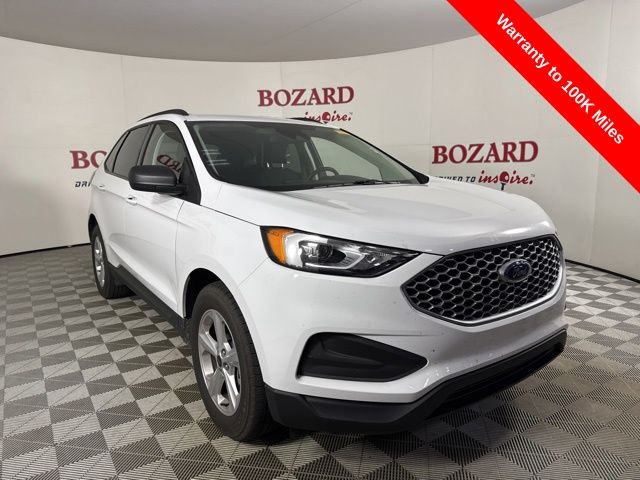 2024 Oxford White Ford Edge SE SUV