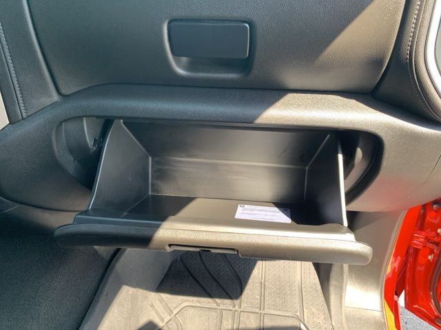 2021 Chevrolet Silverado 1500 RST photo