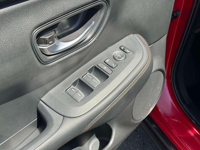 used 2025 Honda HR-V car, priced at $25,750
