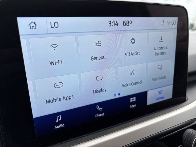 2022 Ford Escape Hybrid SE photo